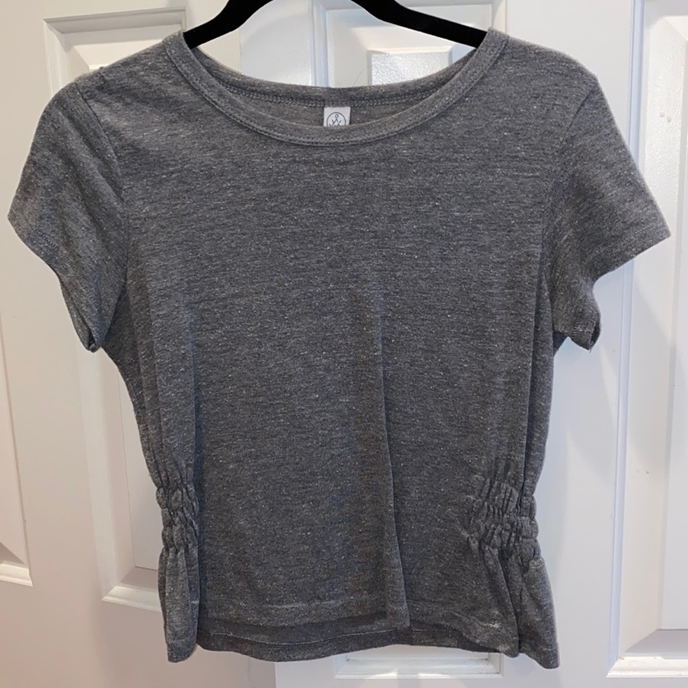 Gray basic short sleeve